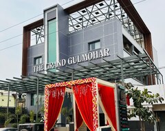 Hotel Grand Gulmohar (Bilaspur, India)