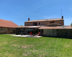 Toàn bộ căn nhà/căn hộ Country House In Vendée (Saint-Julien-des-Landes, Pháp)