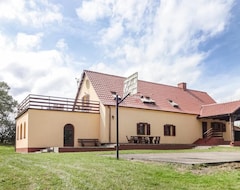Tüm Ev/Apart Daire 5 Bedroom Accommodation In Nowe Worowo (Zlocieniec, Polonya)