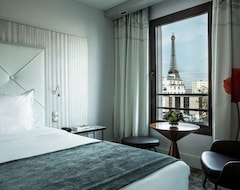 Hotel Le Parisis Paris Tour Eiffel (Pariz, Francuska)