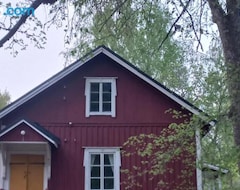 Entire House / Apartment Punainen Pihatorppa (Hattula, Finland)