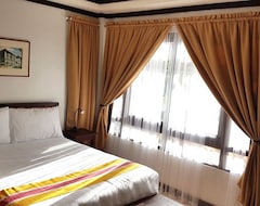 Khách sạn Veranda Suites And Restaurant (Paoay, Philippines)