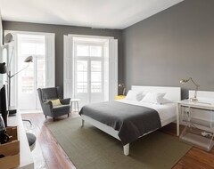 Astern / Innvict - One Bedroom Hotel, Sleeps 4 (Porto, Portugal)