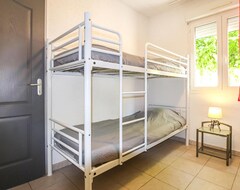 Toàn bộ căn nhà/căn hộ 2 Bedroom Accommodation In Melve (Melve, Pháp)