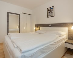 Hotel Sunnyside Apartments Resort Petrcane (Zadar, Croacia)