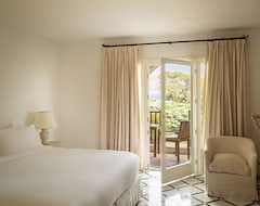 Khách sạn Romazzino, A Belmond Hotel , Costa Smeralda (Arzachena, Ý)