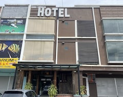 Khách sạn Tropical Garden Hotel (Johore Bahru, Malaysia)