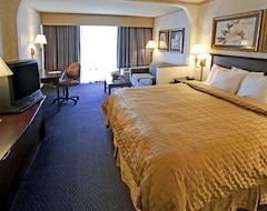 Hotel Clarion Inn & Suites (Hampton, EE. UU.)