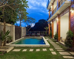 Hotel Kubu Manggala Villas (Kuta, Indonesien)