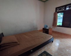 Khách sạn Spot On 93639 Kaila Guesthouse (East Lombok, Indonesia)