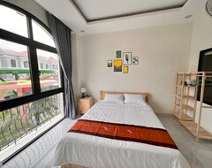Khách sạn Sunland Homestay (Phú Lộc, Việt Nam)
