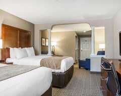 Hotel Comfort Inn & Suites Colonial (Sturbridge, USA)