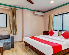 Oyo 40635 Hotel Shloka (Pune, Hindistan)