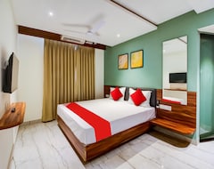 Khách sạn Collection O Peak Stay (Velha Goa, Ấn Độ)