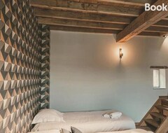 Toàn bộ căn nhà/căn hộ Beautiful Cottage With Private Pool In Ardennes (Gesves, Bỉ)