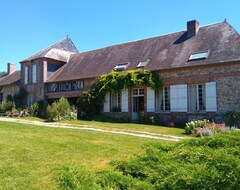 Toàn bộ căn nhà/căn hộ Farm Of The Hague, Manor In Upper Normandy (Montroty, Pháp)