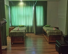 Khách sạn Satriya Cottages (Seminyak, Indonesia)