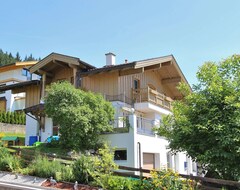 Toàn bộ căn nhà/căn hộ Beautiful detached chalet, in a sunny location near the lifts and the National Park (Hollersbach im Pinzgau, Áo)