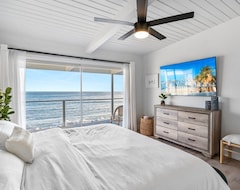 Cijela kuća/apartman Spectacular 5 Bedroom Home Inches From The Sand On Beach Road In Capo Beach (Capistrano Beach, Sjedinjene Američke Države)