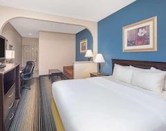 Hotel Comfort Suites Laurel (Laurel, USA)