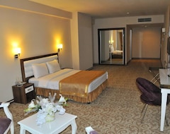 Khách sạn Hotel Ozpark (Akşehir, Thổ Nhĩ Kỳ)