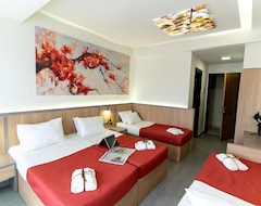 Hotel Dafni Plus (Leptokaria, Greece)