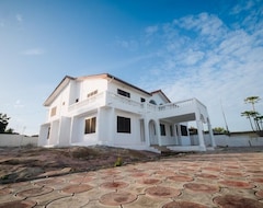 Hele huset/lejligheden Bergs Beach House (Winneba, Ghana)