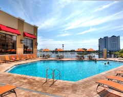 Khách sạn Ramada Plaza Resort and Suites Orlando International Drive (Orlando, Hoa Kỳ)