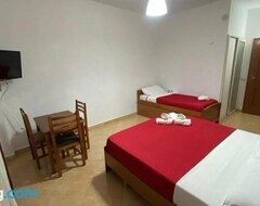 Khách sạn Hotel Sejlor (Kavaja, Albania)