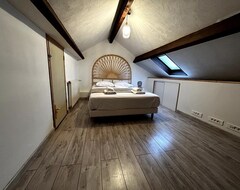 Hele huset/lejligheden My Pommery Duplex # Reims (Reims, Frankrig)