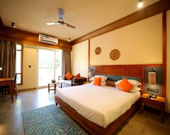Anand Aamod Spa And Resort - Riverside Resort (Garjia, Indien)