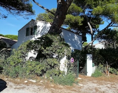 Cijela kuća/apartman Rustic House With Character 150 M From The Beach (Hyeres, Francuska)