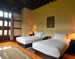Hotel Village Lodge & Spa (Paro, Butan)