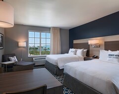 Khách sạn TownePlace Suites by Marriott San Diego Airport/Liberty Station (San Diego, Hoa Kỳ)