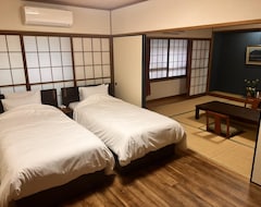 Khách sạn (Ryokan) Izunagaoka Onsen Kobo No Yu Nagaokaten (Izunokuni, Nhật Bản)