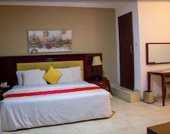 Hotel Crystal Court Lekki (Lagos, Nigerija)