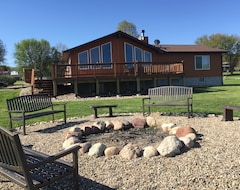 Casa/apartamento entero Lewis And Clark Lakefront Vacation Home / Cabin For Rent / Lewis & Clark Lake (Crofton, EE. UU.)