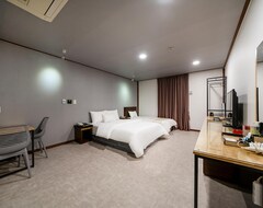 Khách sạn Namyangju Hotel 9 (Namyangju, Hàn Quốc)