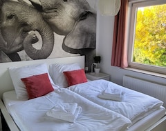 Toàn bộ căn nhà/căn hộ Der Elefant - D&b Staycation Resort (Niedenstein, Đức)