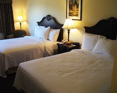 Hotel Settle Inn & Suites Linn (Linn, USA)