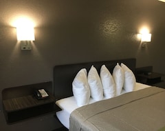 Hotel Travelodge Inn and Suites Pensacola (Pensacola, USA)