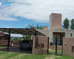 Koko talo/asunto Casa Miradores Del Lago (Bialet Massé, Argentiina)