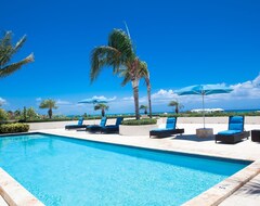 Hotelli Hotel La Vista Azul (Providenciales, Turks- ja Caicossaaret)