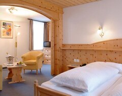 Hotel Filli (Scuol, Switzerland)