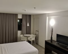 Hotel Ritz Suites (Maceio, Brazil)