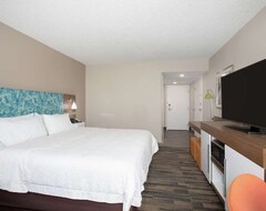 Hotel Hampton Inn & Suites Kansas City-Merriam (Merriam, USA)
