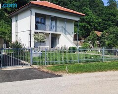 Toàn bộ căn nhà/căn hộ Apartman Mir (Visoko, Bosnia and Herzegovina)