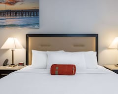 Hotel Days Inn & Suites By Wyndham Lakeland (Lakeland, EE. UU.)