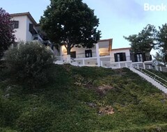 Căn hộ có phục vụ Blue View Apartments (Pirgadikia, Hy Lạp)