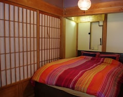 Khách sạn Happy Guest House (Otoyo, Nhật Bản)
